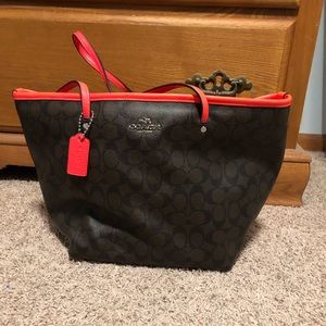 Coach purse tote